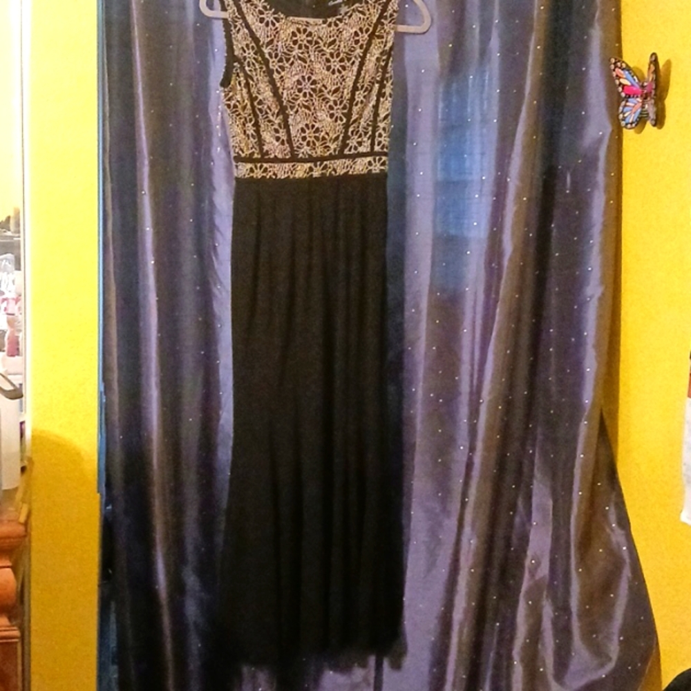 Womens gown